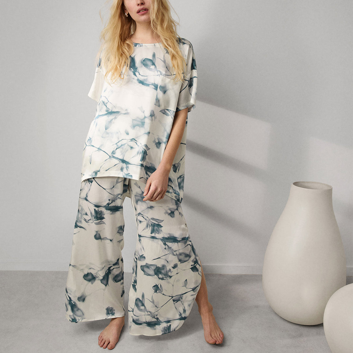 Lunya x Grace Dines Washable Silk Tee Pant Set